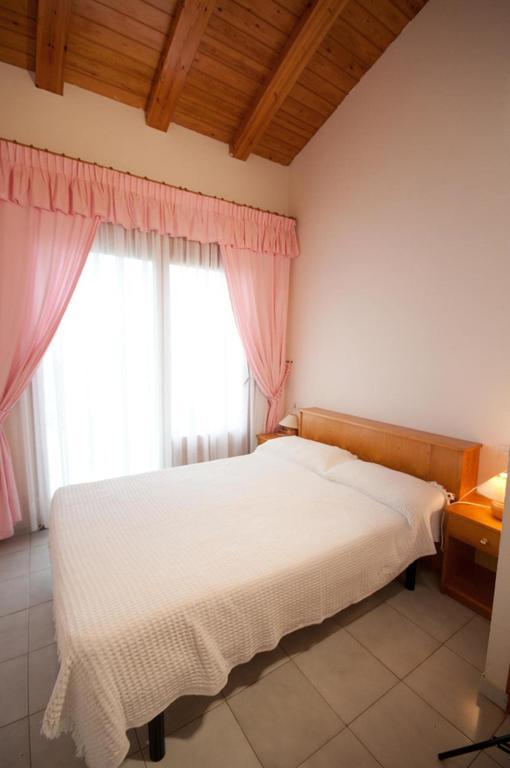 Apartamentos Siglo XXI - Ancla Sant Feliu de Guíxols Habitación foto