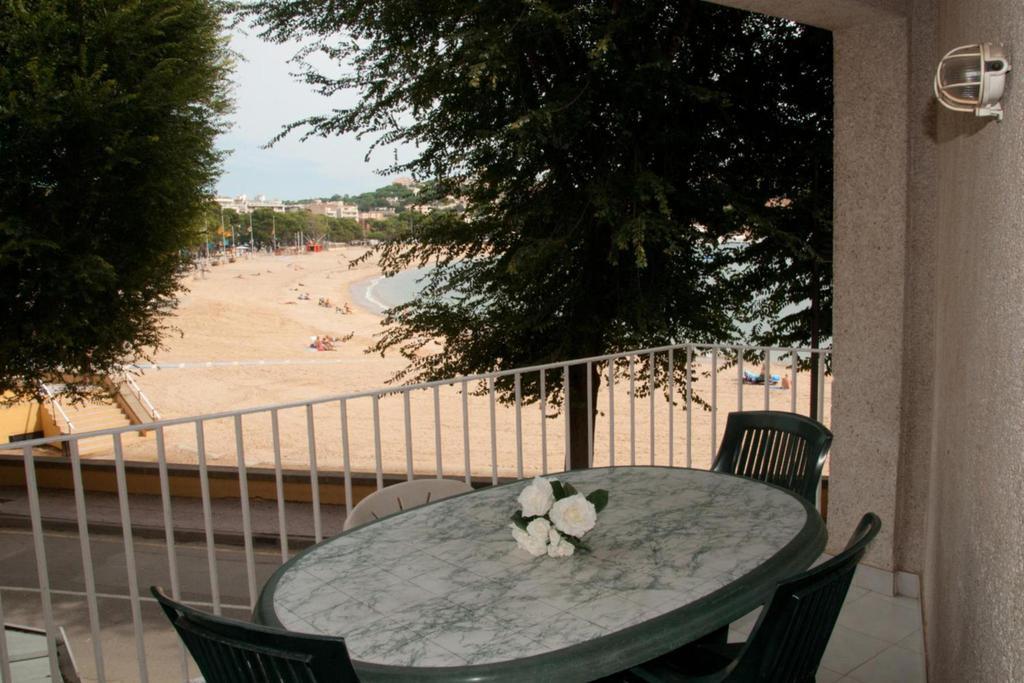 Apartamentos Siglo XXI - Ancla Sant Feliu de Guíxols Habitación foto